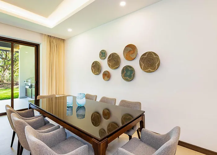 W/ Private Pool, Club Access Villa *