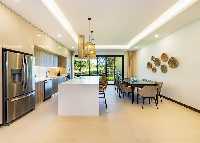 Villa W/ Private Pool, Club Access *