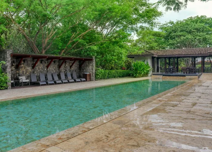 W/ Private Pool, Club Access Villa *